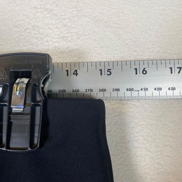 Savage X Fenty Black Leggings, Size L — Side Slip Pockets, 26″ Inseam - Picture 8 of 10